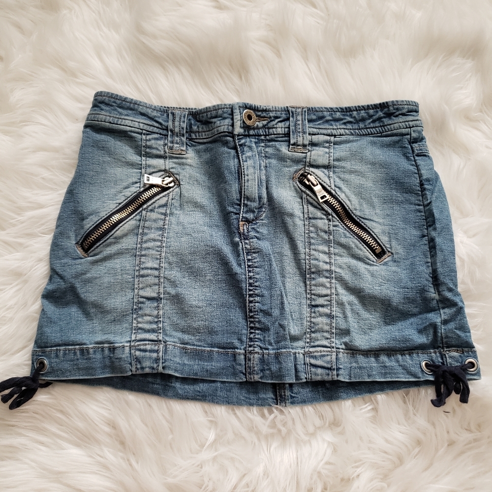 Guess Mini Denim skirt size 24